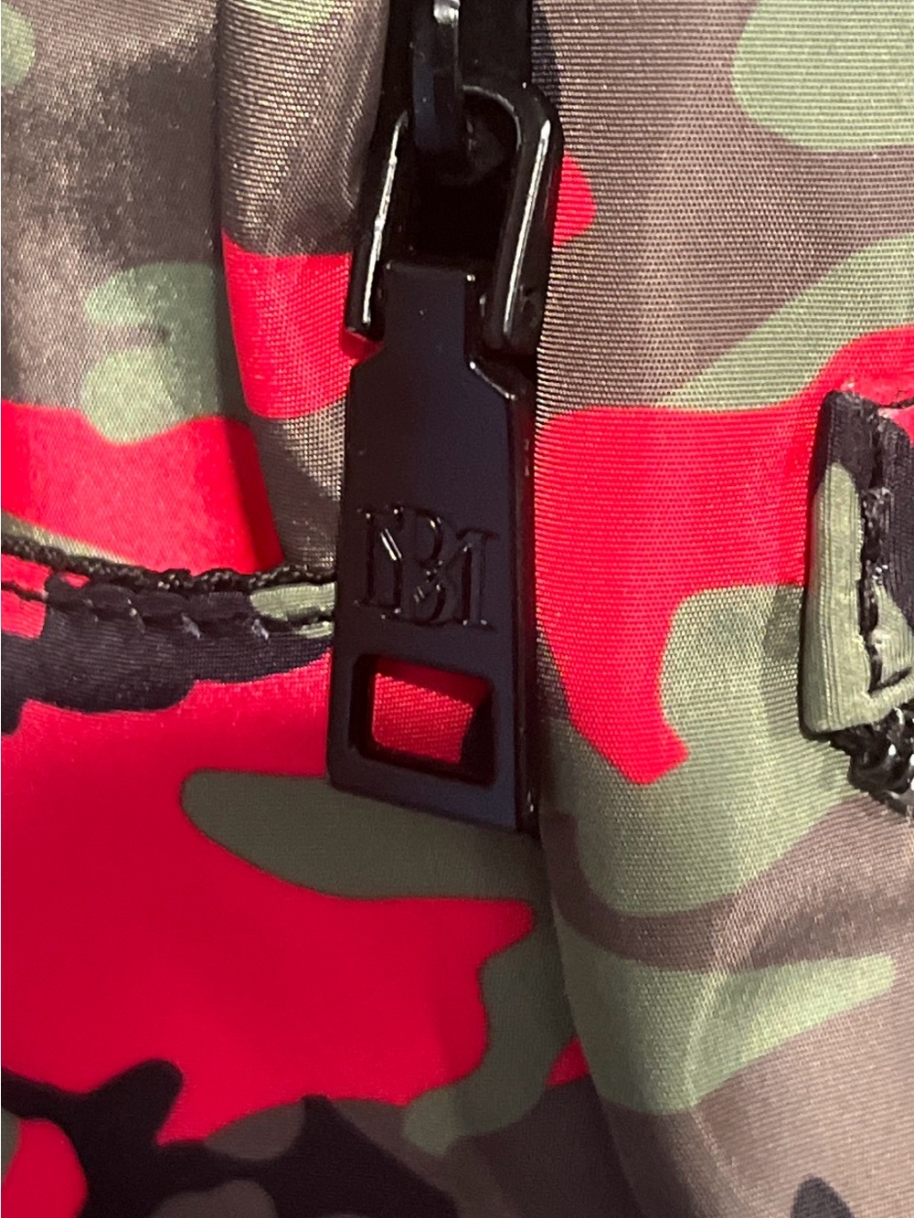 Badgley Mischka Nylon Pink Camo Backpack Lightweight Book Bag School - Picture 12 of 12